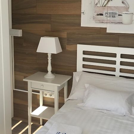 Apartamentos Marta Playa Alicante Buitenkant foto