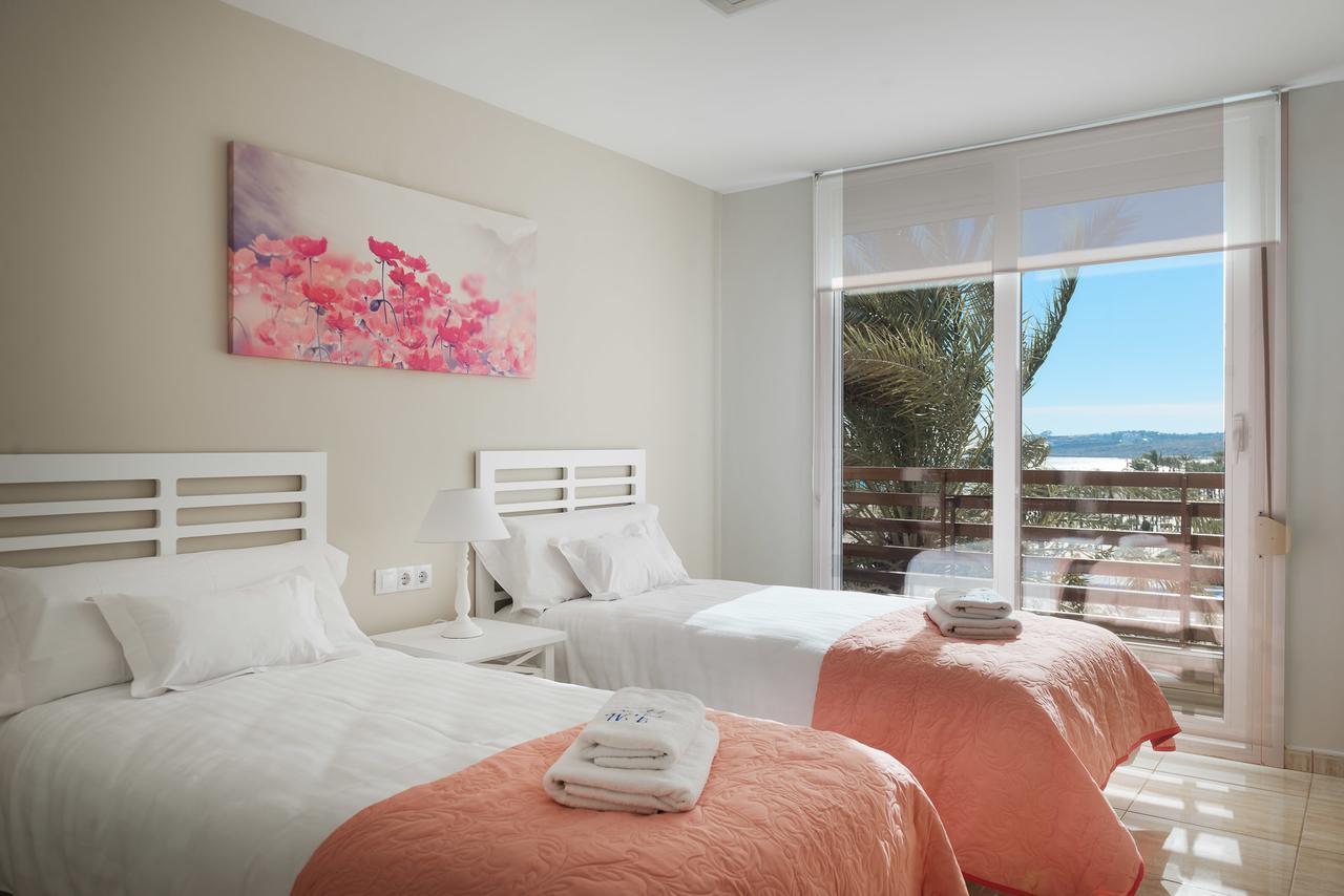 Apartamentos Marta Playa Alicante Buitenkant foto
