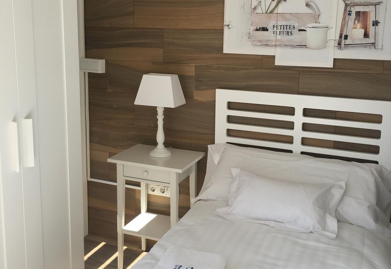 Apartamentos Marta Playa Alicante Buitenkant foto